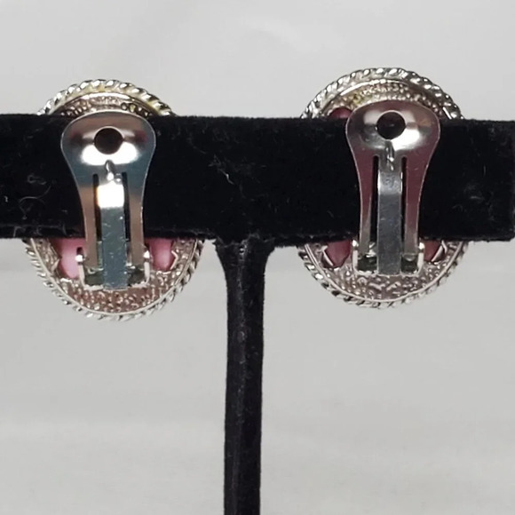 Vintage Oval Pink Moonstone Cats Eye Clip-On Earrings With Silver-Tone Rope Edge - Picture 5 of 12